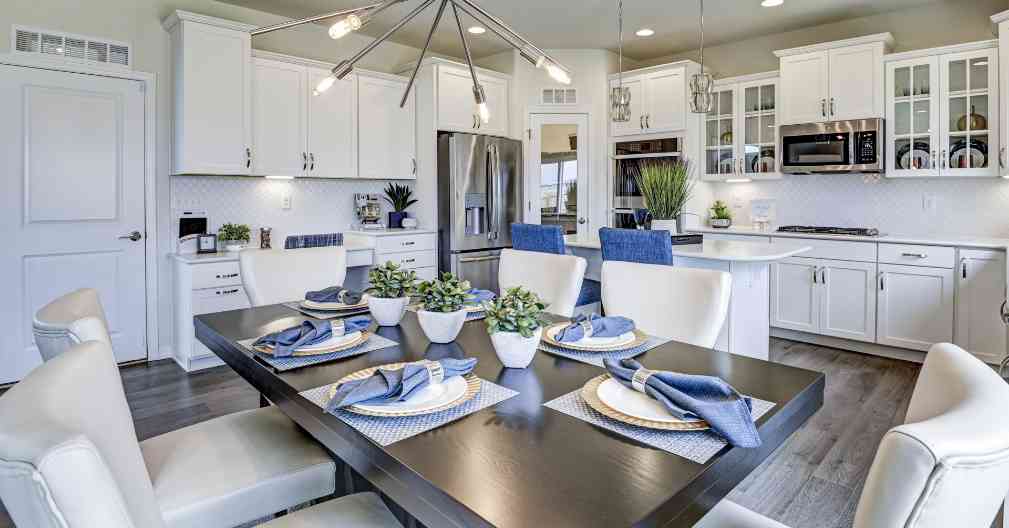 Challenger Homes Dining and Kitchen photo